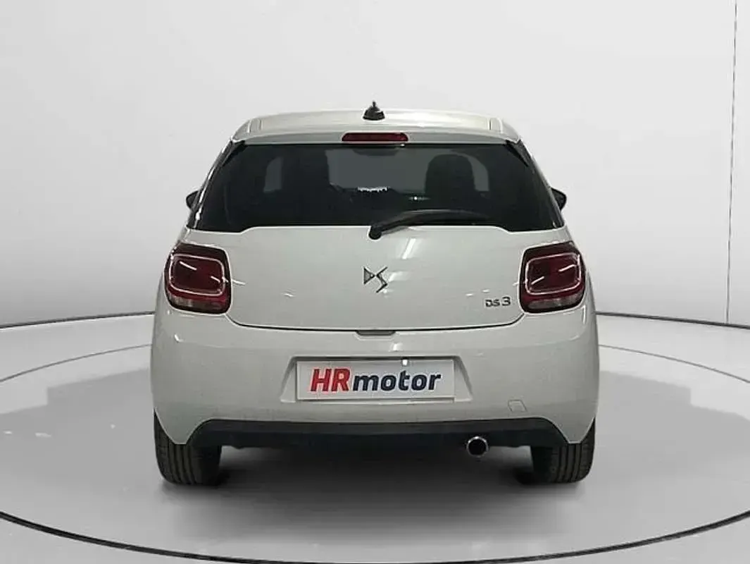 Usado DS Automobiles DS3 Crossback 83 CV (61 kW) 2018 Blanco SUV