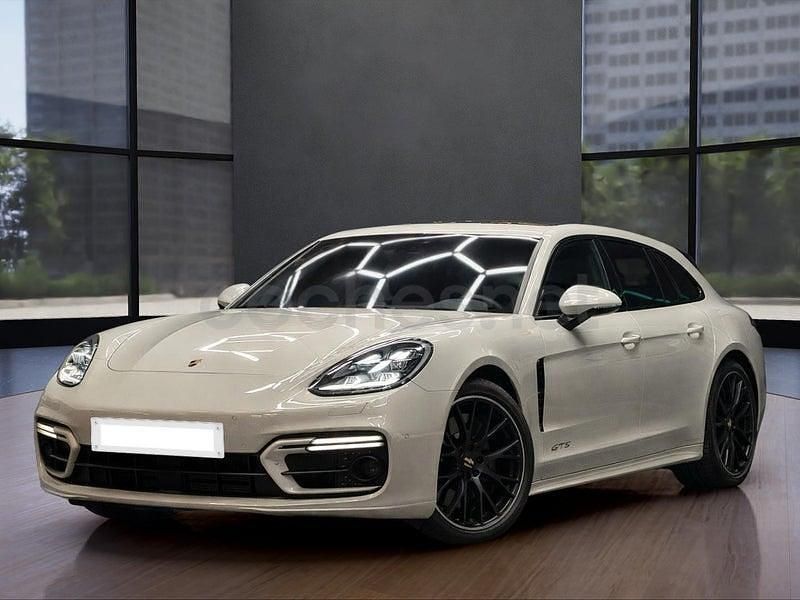 Usado Porsche Panamera Sport Turismo 480 CV (353 kW) 2022 Gris / plata Familiar