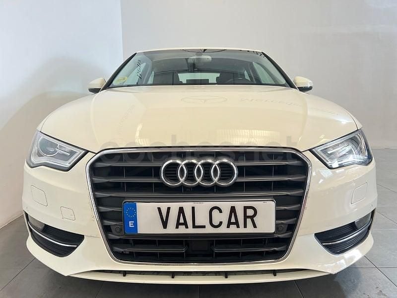 Usado Audi A3 Ambition 150 CV (110 kW) 2013 Blanco Berlina