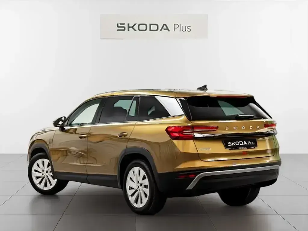 Usado Skoda Kodiaq 204 CV (150 kW) 2024 Marrón SUV