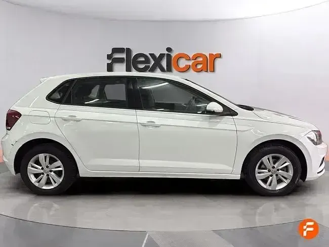 Usado VW Polo Advance 95 CV (69 kW) 2018 Blanco Utilitario