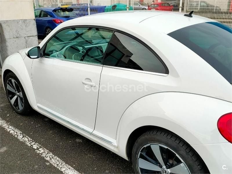 Usado VW Beetle Sport 160 CV (117 kW) 2012 Blanco Utilitario