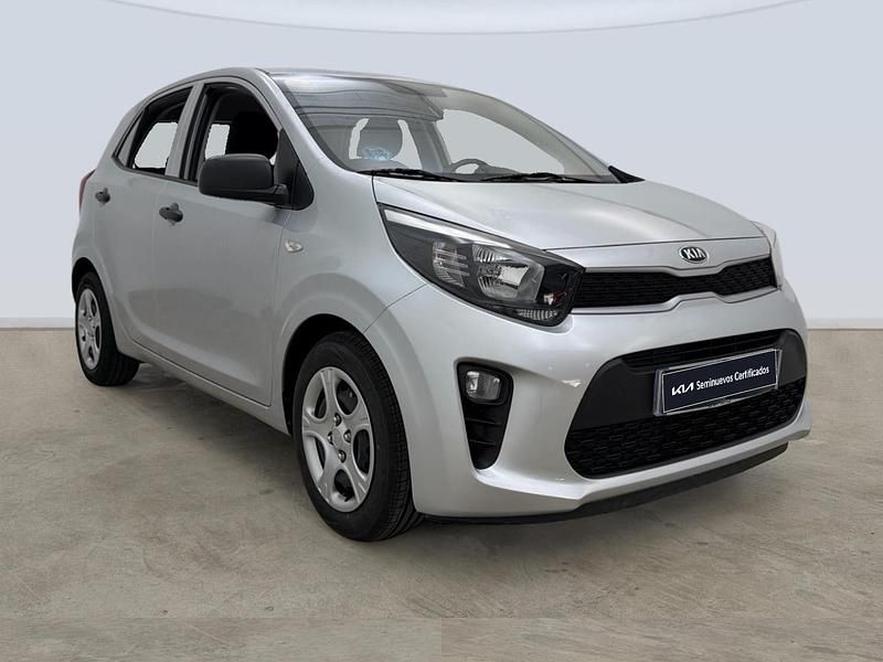 Usado Kia Picanto 67 CV (49 kW) 2019 Gris plata Utilitario