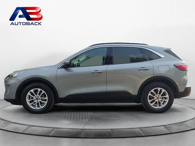 Usado Ford Kuga Titanium 120 CV (88 kW) 2022 Gris / plata SUV