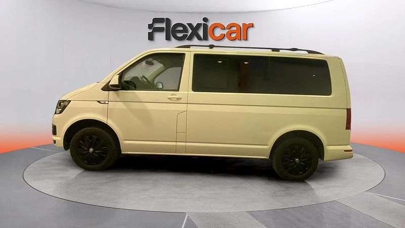 Usado VW Caravelle 102 CV (75 kW) 2018 Blanco Monovolumen