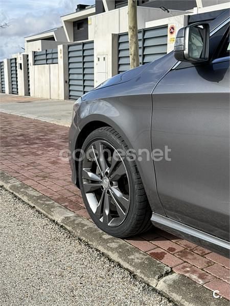 Usado Mercedes CLA220 170 CV (125 kW) 2015 Gris / plata Berlina