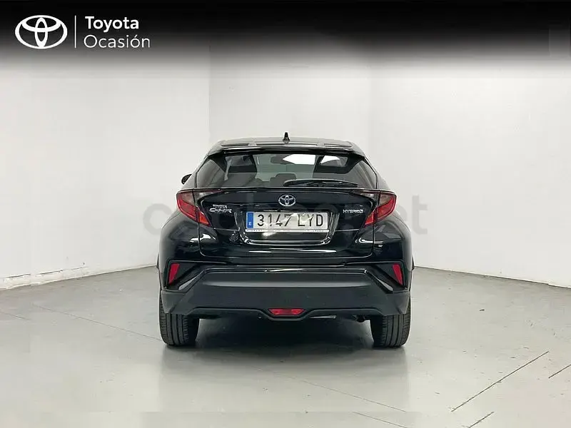 Usado Toyota C-HR Advance 122 CV (89 kW) 2022 Negro SUV