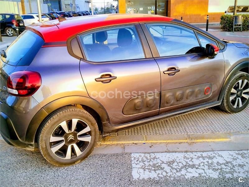 Usado Citroën C3 Feel 82 CV (60 kW) 2018 Gris / plata Utilitario