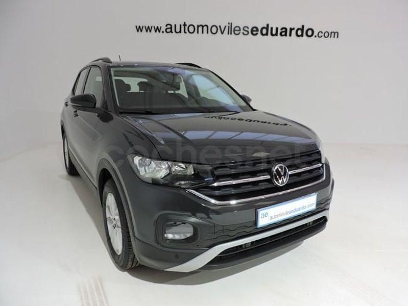 Usado VW T-Cross Advance 95 CV (69 kW) 2021 Gris / plata SUV