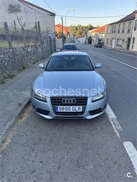 Gris / plata Usado 2009 Audi A5 Coupe | 10.000 € (Precio justo) - Imagen 1/4