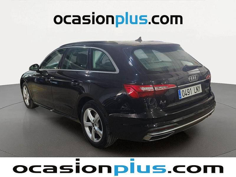Usado Audi A4 Advanced Plus 150 CV (110 kW) 2021 Negro Familiar