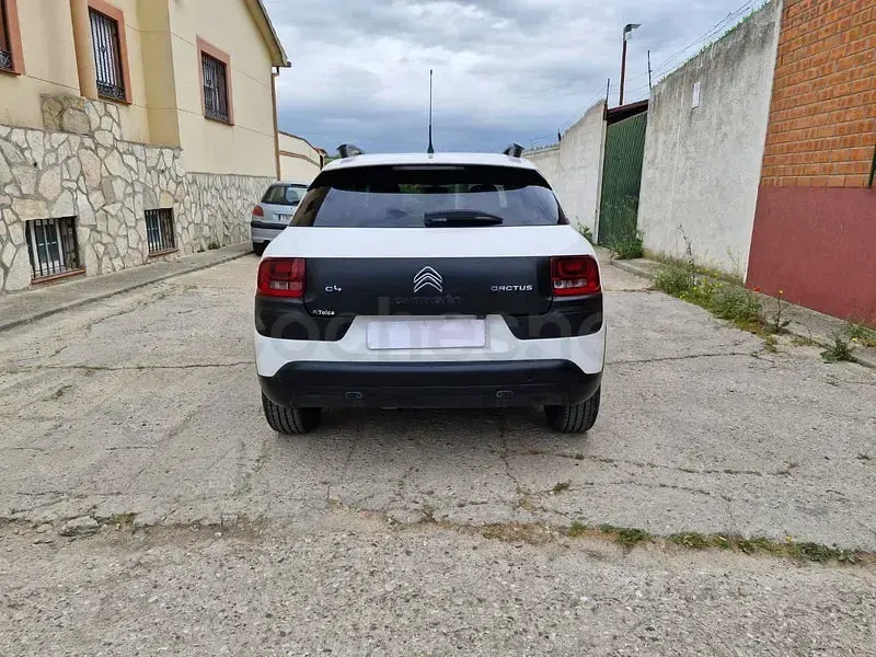 Usado Citroën C4 Cactus Feel 92 HP (67 kW) 2015 Branco Citadino