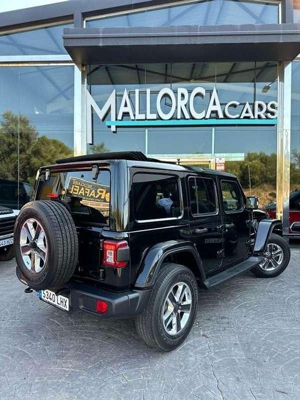 Usado Jeep Wrangler Unlimited Sport 200 CV (147 kW) 2020 Negro SUV