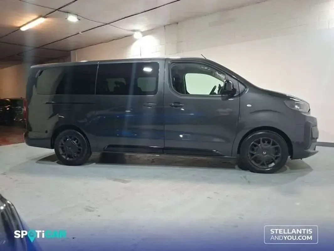 Usado Citroën Spacetourer 182 CV (133 kW) 2024 Gris Monovolumen