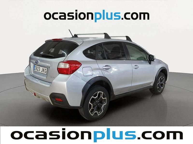 Usado Subaru XV 150 CV (110 kW) 2015 Gris plata SUV