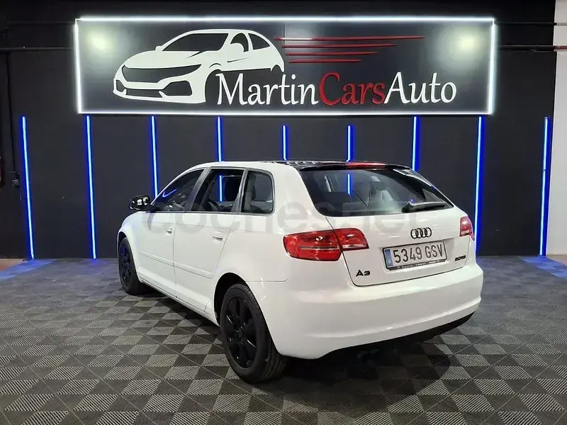 Usado Audi A3 Ambition 140 CV (102 kW) 2010 Blanco Utilitario