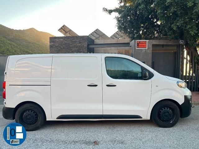 Usado Peugeot e-Expert 100 kW (136 CV) 2022 Van