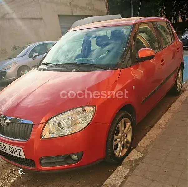 Occasion Skoda Fabia 70 ch (51 kW) 2008 Orange Berline