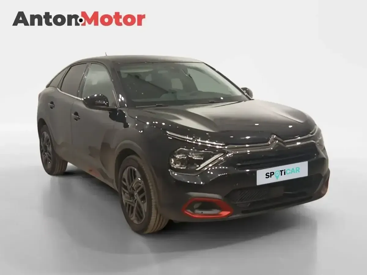 Usado Citroën C4 Feel 130 CV (95 kW) 2021 Negro Berlina