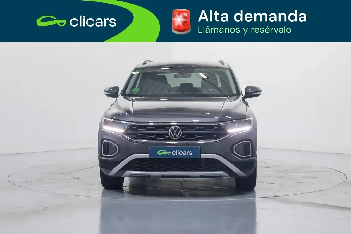 Usado VW T-Roc Life 115 CV (84 kW) 2022 Gris SUV