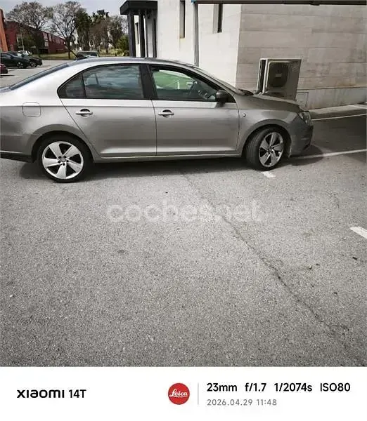 Usado Seat Toledo Style 105 CV (77 kW) 2012 Gris / plata Utilitario