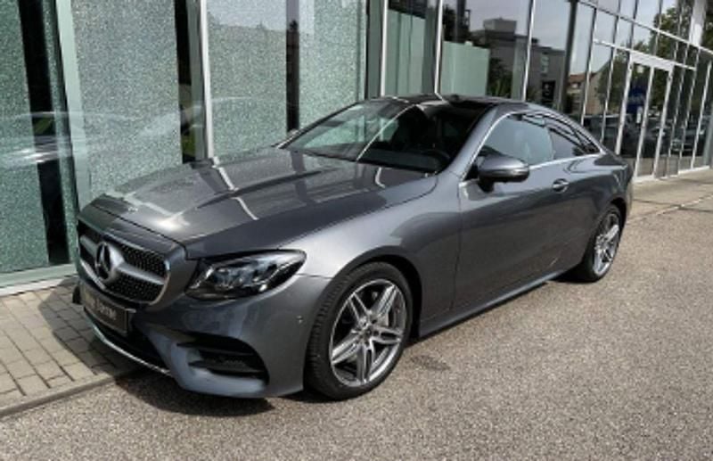 Usado Mercedes E400 AMG 333 CV (244 kW) 2018 Gris metalizado Coupe