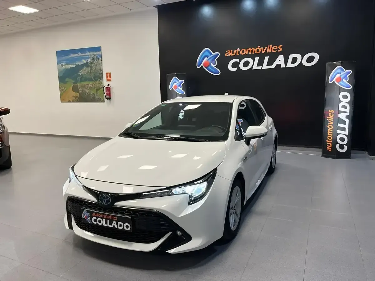 Używany Toyota Corolla Business Edition 122 KM (89 kW) 2020 Biały