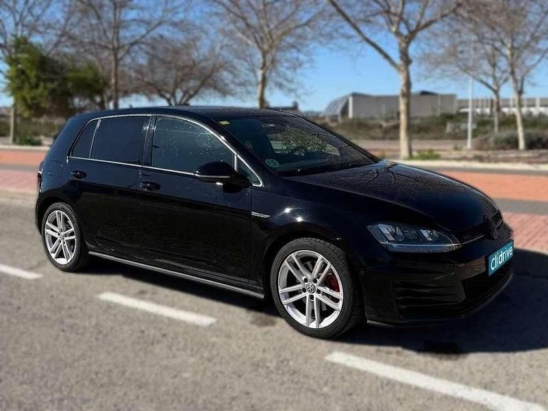 Usado VW Golf VII GTD 184 CV (135 kW) 2016 Negro Utilitario
