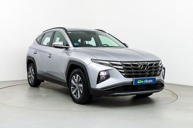 Usado Hyundai Tucson 230 CV (169 kW) 2021 Gris / plata SUV