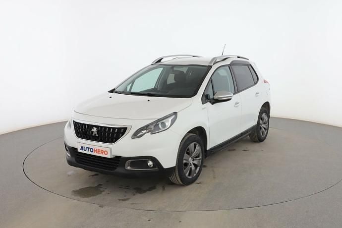 Blanco Usado 2018 Peugeot 2008 Style SUV | 9599 € (Precio justo) - Imagen 1/3