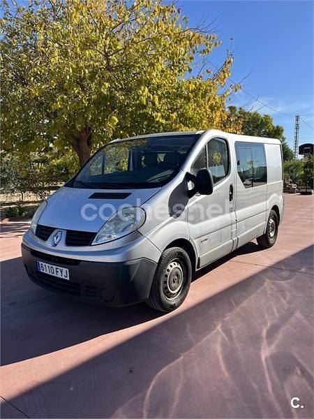 Gris / plata Usado 2019 Renault Trafic Monovolumen | 7500 € (Buen precio) - Imagen 1/4