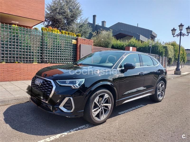 Negro Usado 2023 Audi Q3 Sportback Ambiente SUV | 39.990 € (Precio justo) - Imagen 1/4