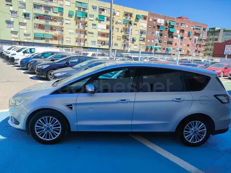 Usado Ford S-MAX Titanium 150 CV (110 kW) 2015 Gris / plata Monovolumen
