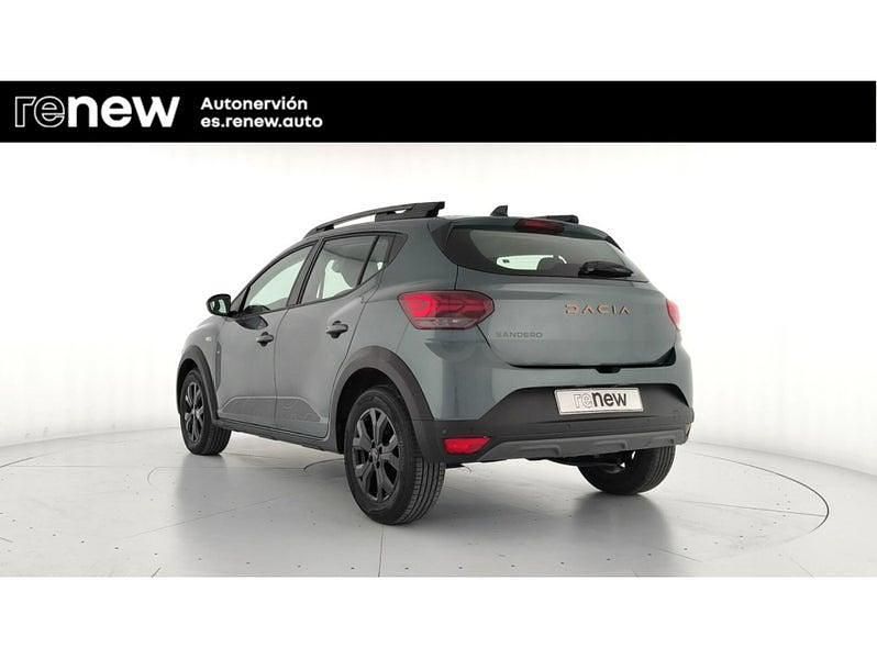 Usado Dacia Sandero Extreme 101 CV (74 kW) 2025 Verde Berlina