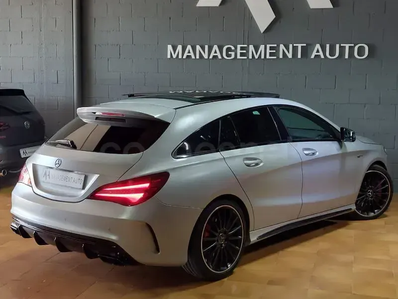 Usado Mercedes CLA45 AMG Shooting Brake 381 CV (280 kW) 2015 Gris / plata Familiar