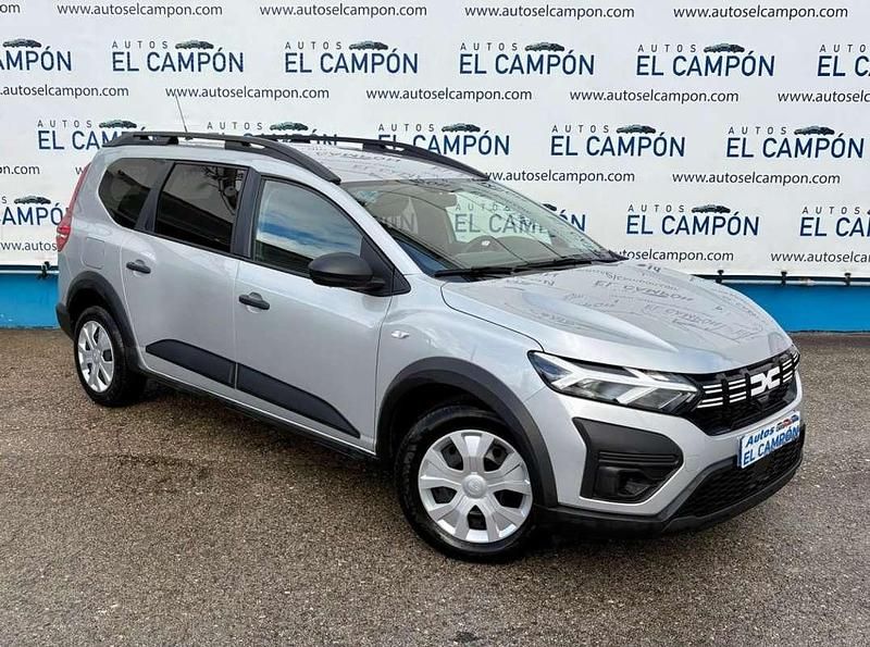 Usado Dacia Jogger Essentiel 101 HP (74 kW) 2023 Prateado Monovolume