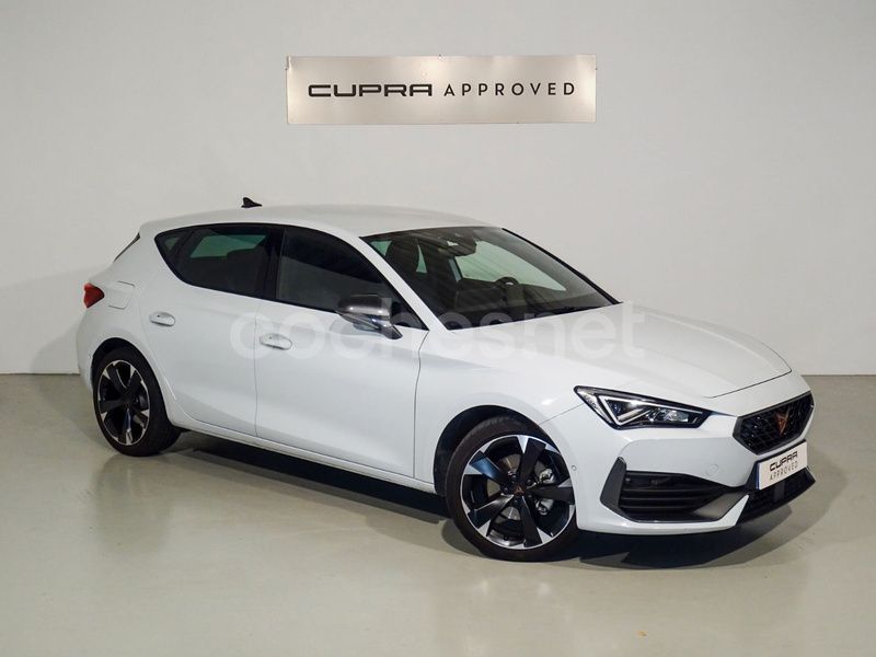 Blanco Usado 2024 Cupra Leon Berlina | 26.500 € (Precio justo) - Imagen 1/4