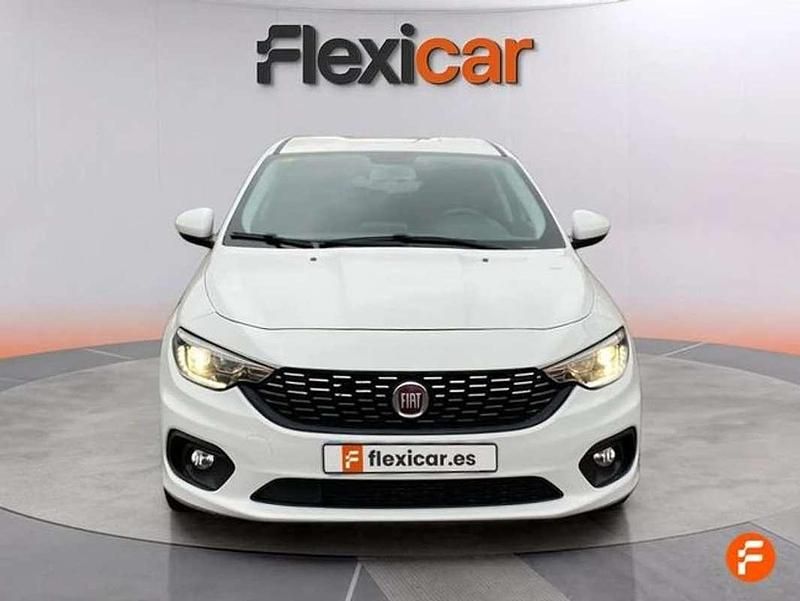 Usado Fiat Tipo Easy 120 CV (88 kW) 2018 Blanco Utilitario