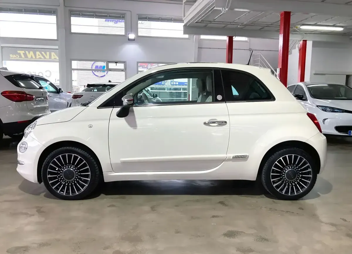 Usado Fiat 500 Mirror 69 CV (50 kW) 2018 Blanco Utilitario