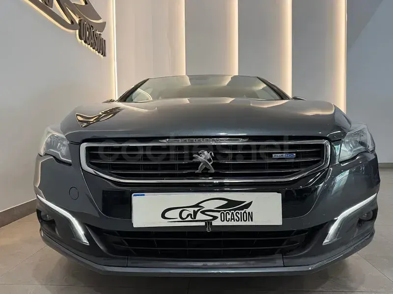 Usado Peugeot 508 Active 120 CV (88 kW) 2017 Negro Berlina