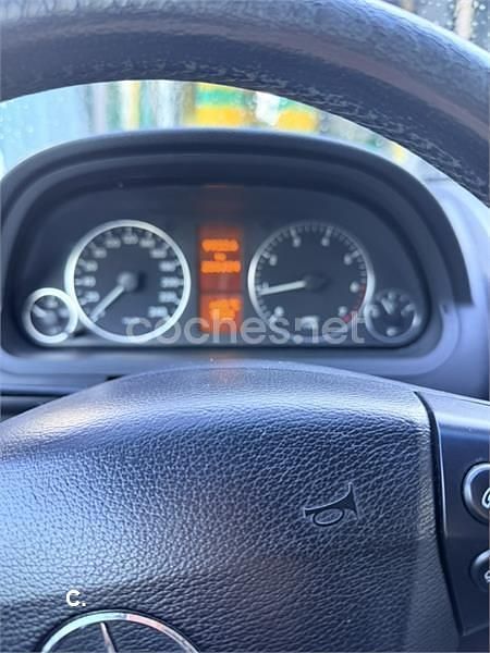 Usado Mercedes A200 Avantgarde 136 CV (100 kW) 2005 Blanco Berlina