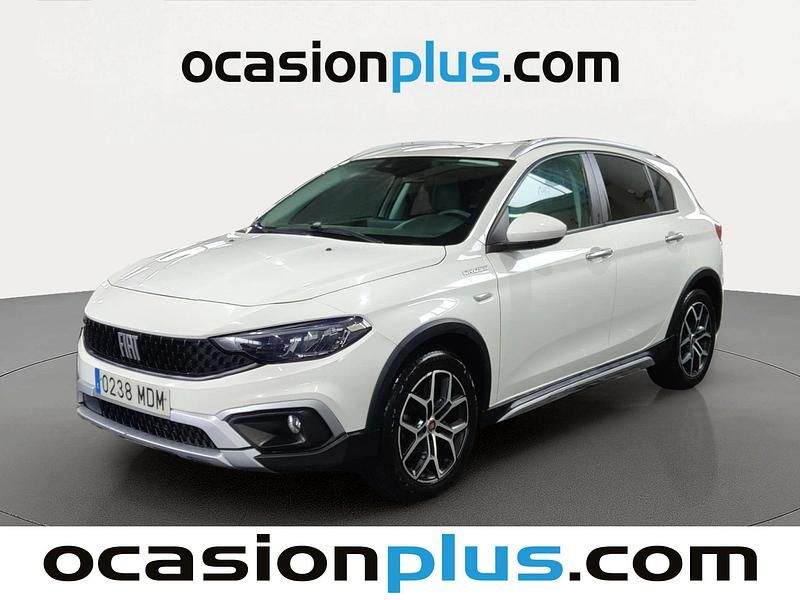 Usado Fiat Tipo Cross 131 CV (96 kW) 2023 Blanco SUV