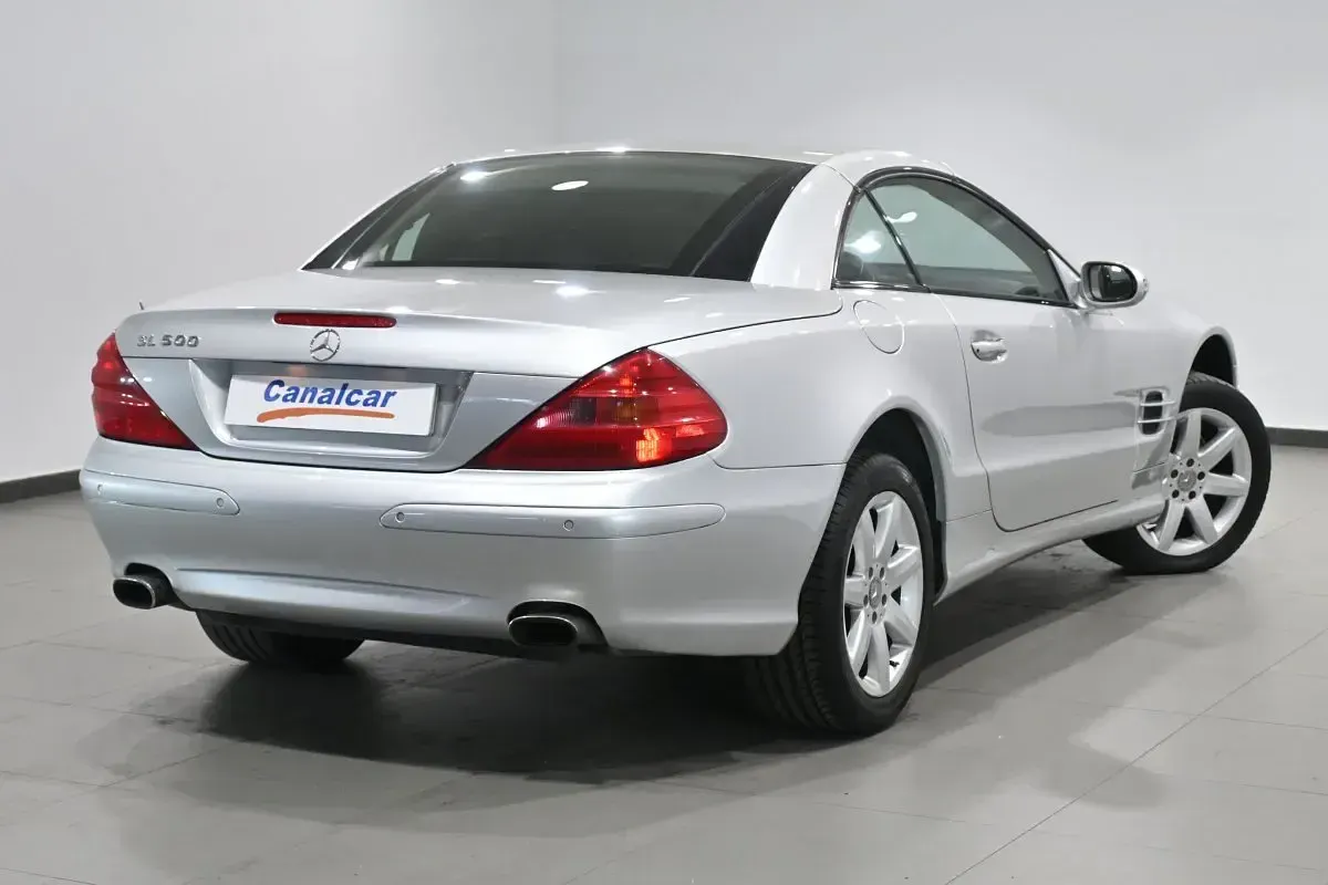 Usado Mercedes SL500 306 CV (225 kW) 2002 Gris Descapotable