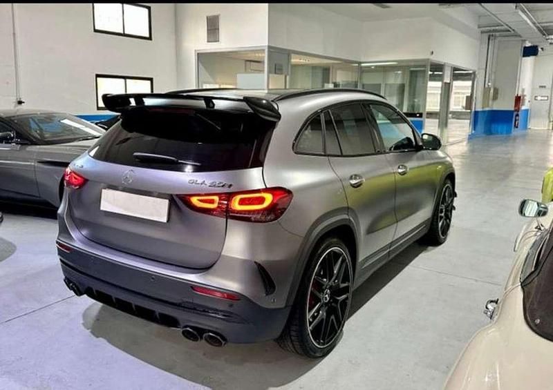 Usado Mercedes GLA45 AMG AMG 421 CV (309 kW) 2022 Gris SUV