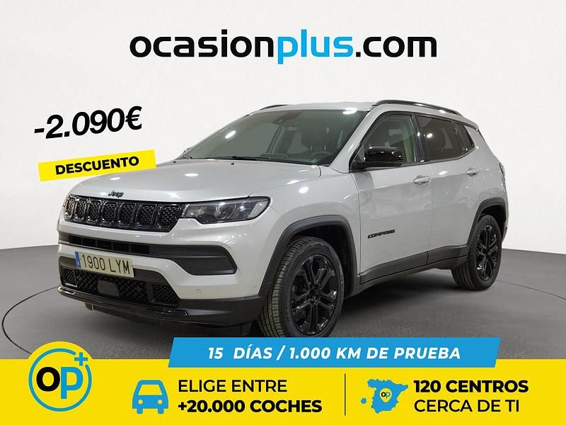 Usado Jeep Compass Night Eagle 130 CV (95 kW) 2022 Blanco SUV