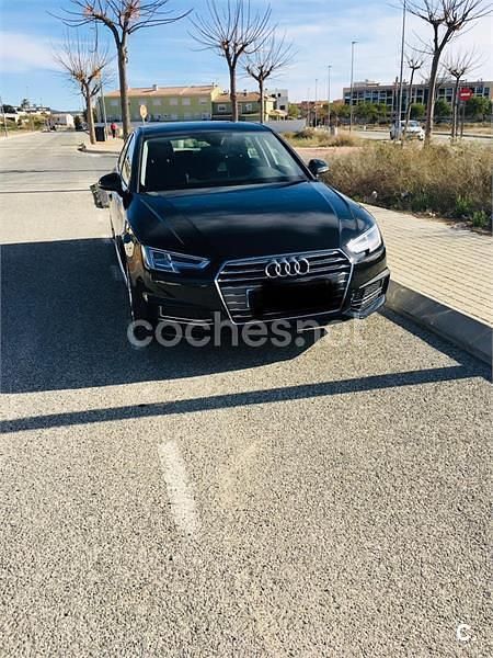 Usado Audi A4 S-Line 150 CV (110 kW) 2018 Negro Berlina