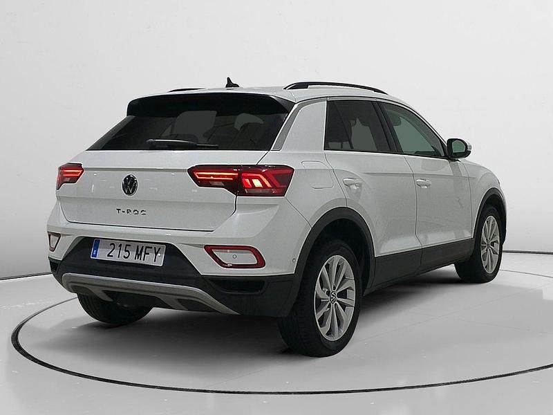 Usado VW T-Roc Life 110 CV (80 kW) 2023 Blanco SUV