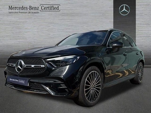 Usado Mercedes GLC220 AMG line 197 CV (144 kW) 2023 Negro obsidiana SUV