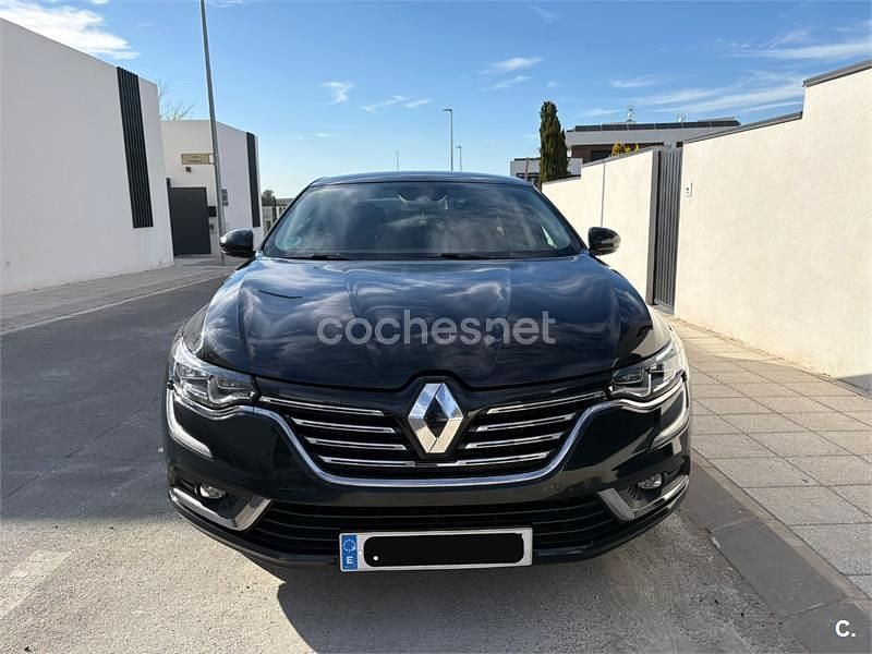 Usado Renault Talisman Zen 130 CV (95 kW) 2018 Negro Berlina