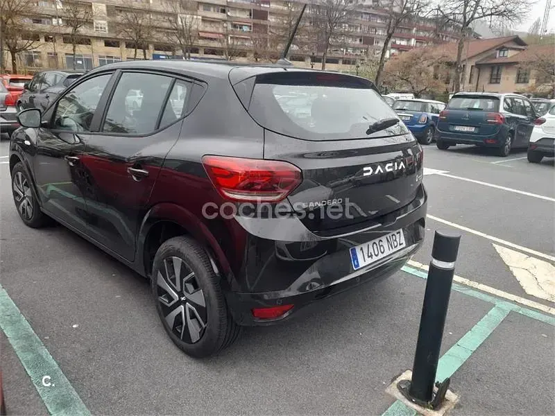 Usado Dacia Sandero Expression 91 CV (66 kW) 2025 Negro Berlina